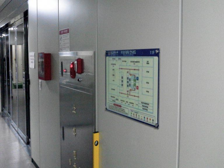 피난 안내도 설치사진