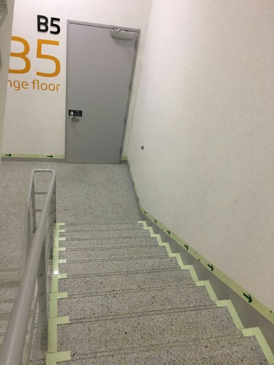 상암 삼성SDS 비상계단 축광표지